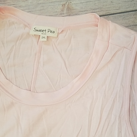 Blush Pink Ruffle Tank - Picture 2 of 4